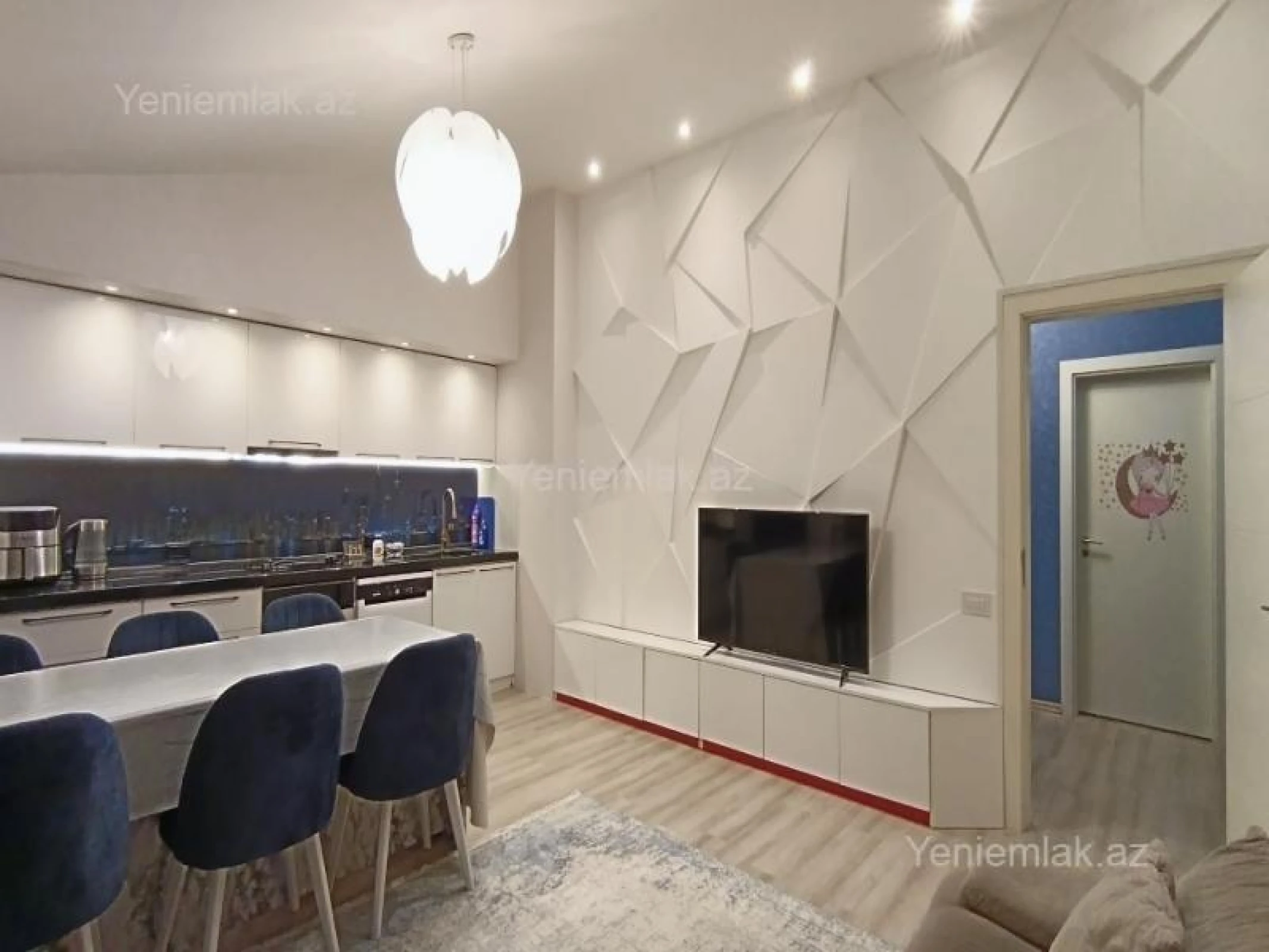 Satılır 3 otaqlı yeni tikili 70 m²