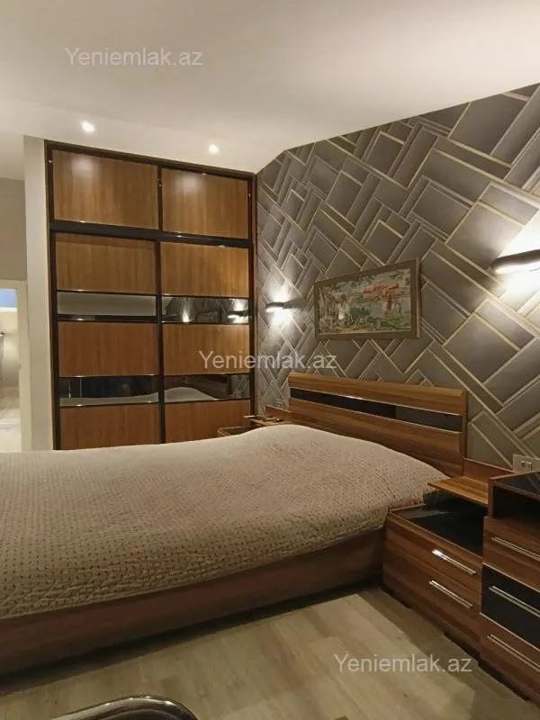 Satılır 3 otaqlı yeni tikili 70 m²