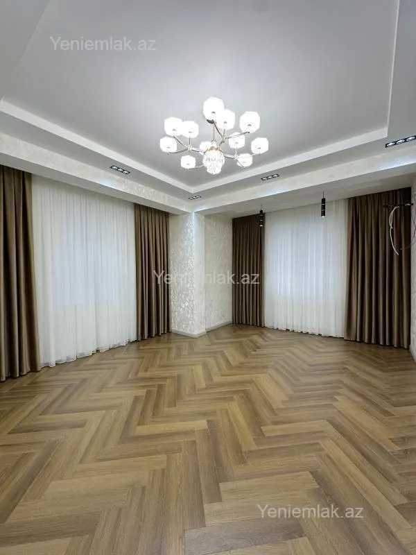 Satılır 2 otaqlı yeni tikili 80 m²