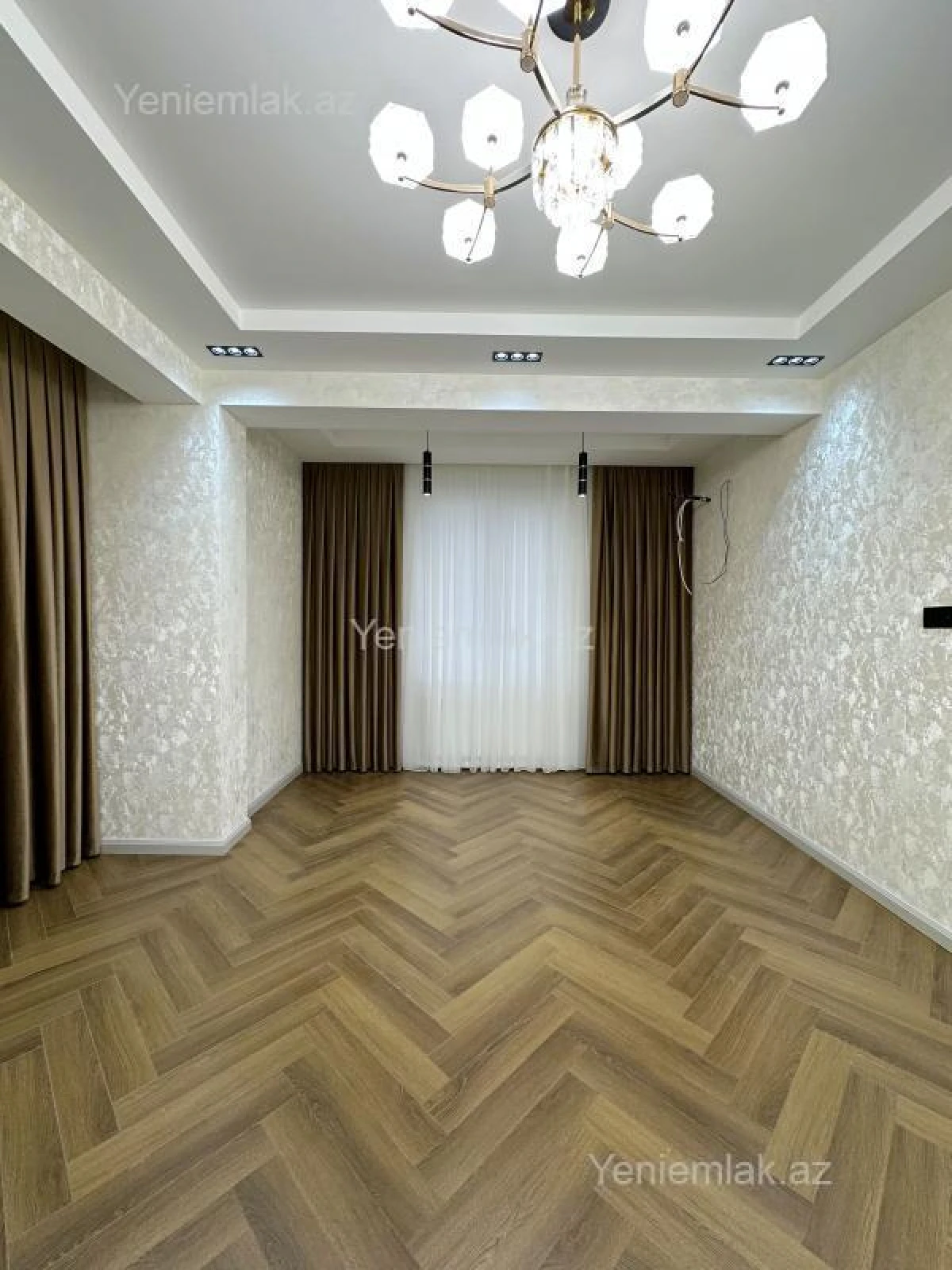 Satılır 2 otaqlı yeni tikili 80 m²