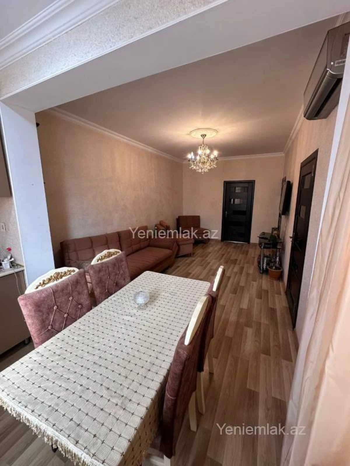 Satılır 3 otaqlı köhnə tikili 75 m²