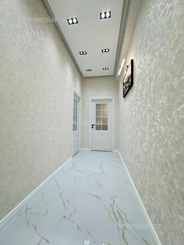 Satılır 3 otaqlı yeni tikili 112 m²