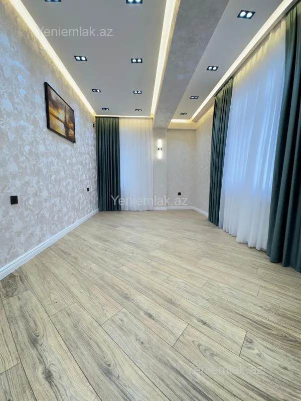 Satılır 3 otaqlı yeni tikili 112 m²