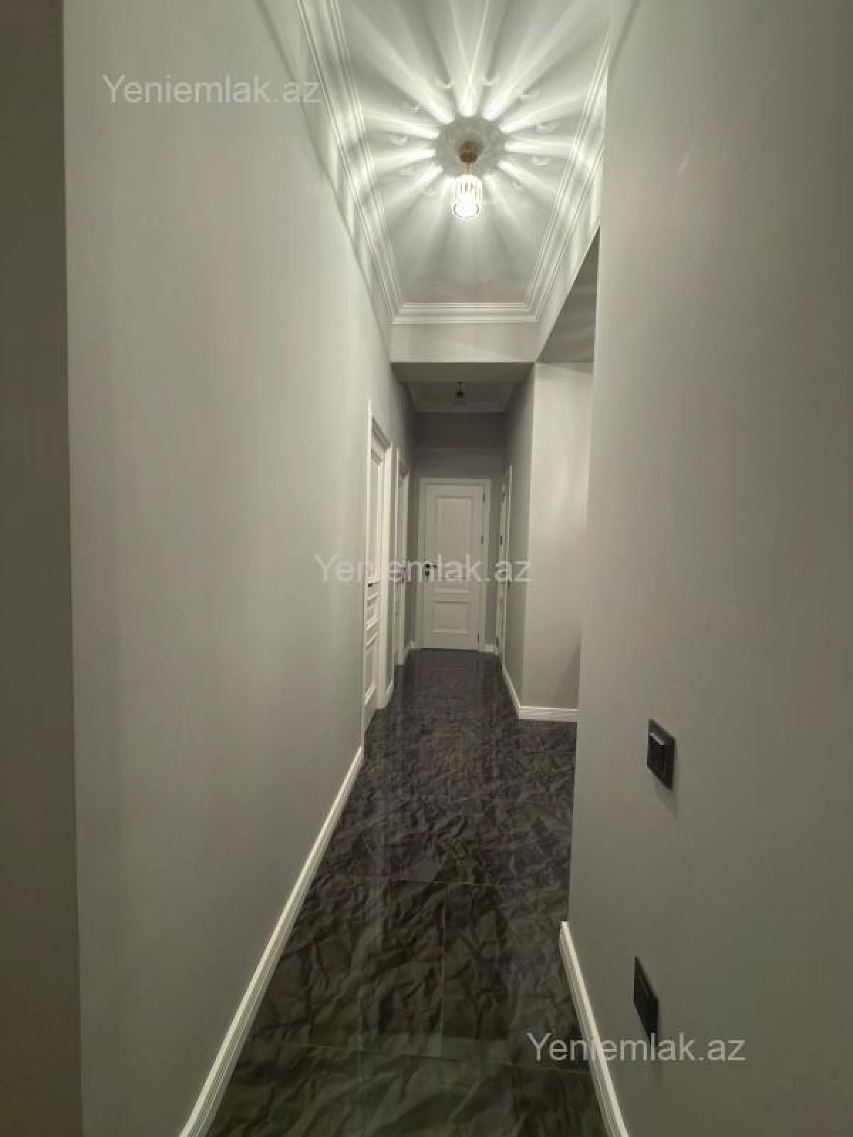 Satılır 3 otaqlı yeni tikili 100 m²