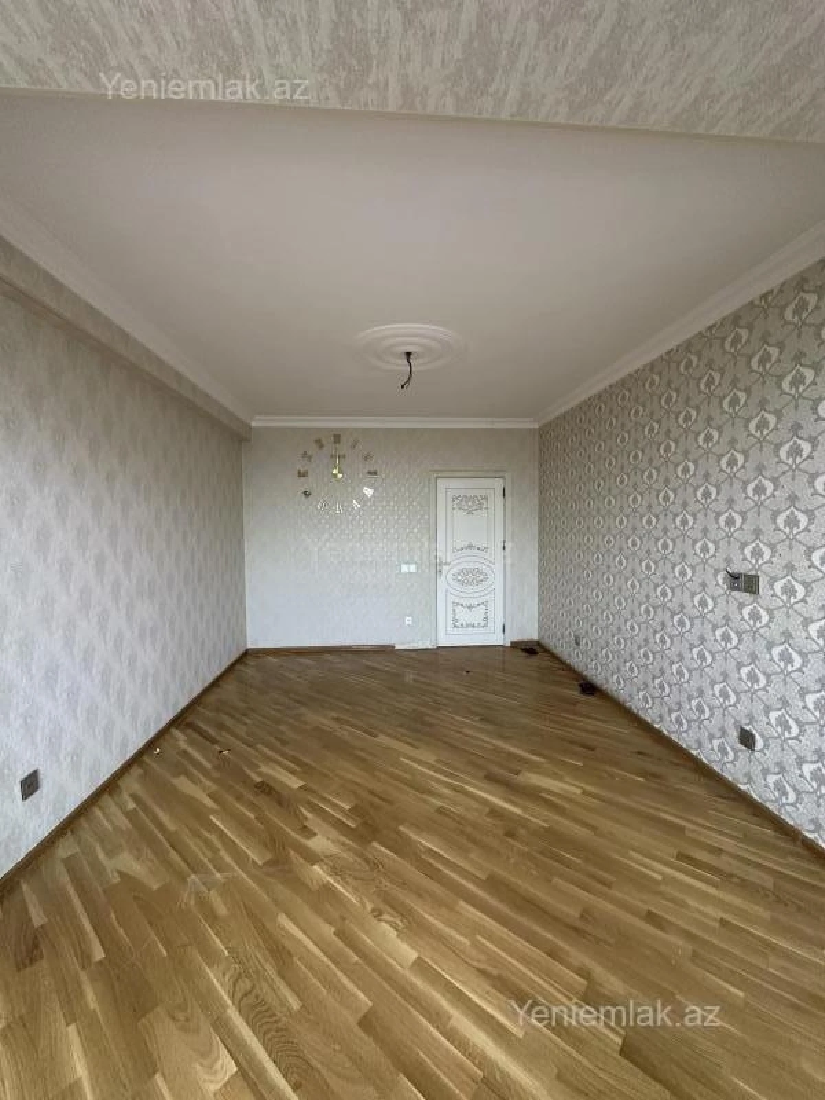 Satılır 3 otaqlı yeni tikili 110 m²