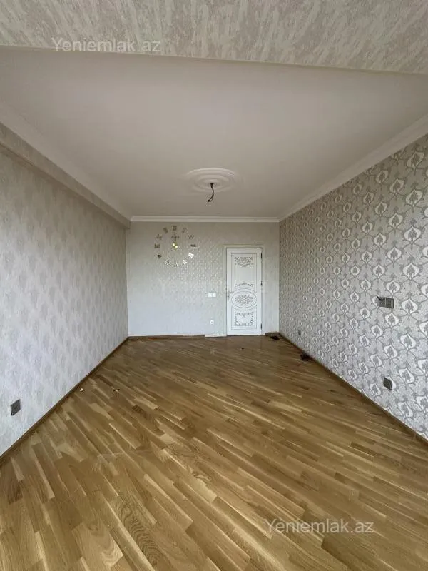 Satılır 3 otaqlı yeni tikili 110 m²