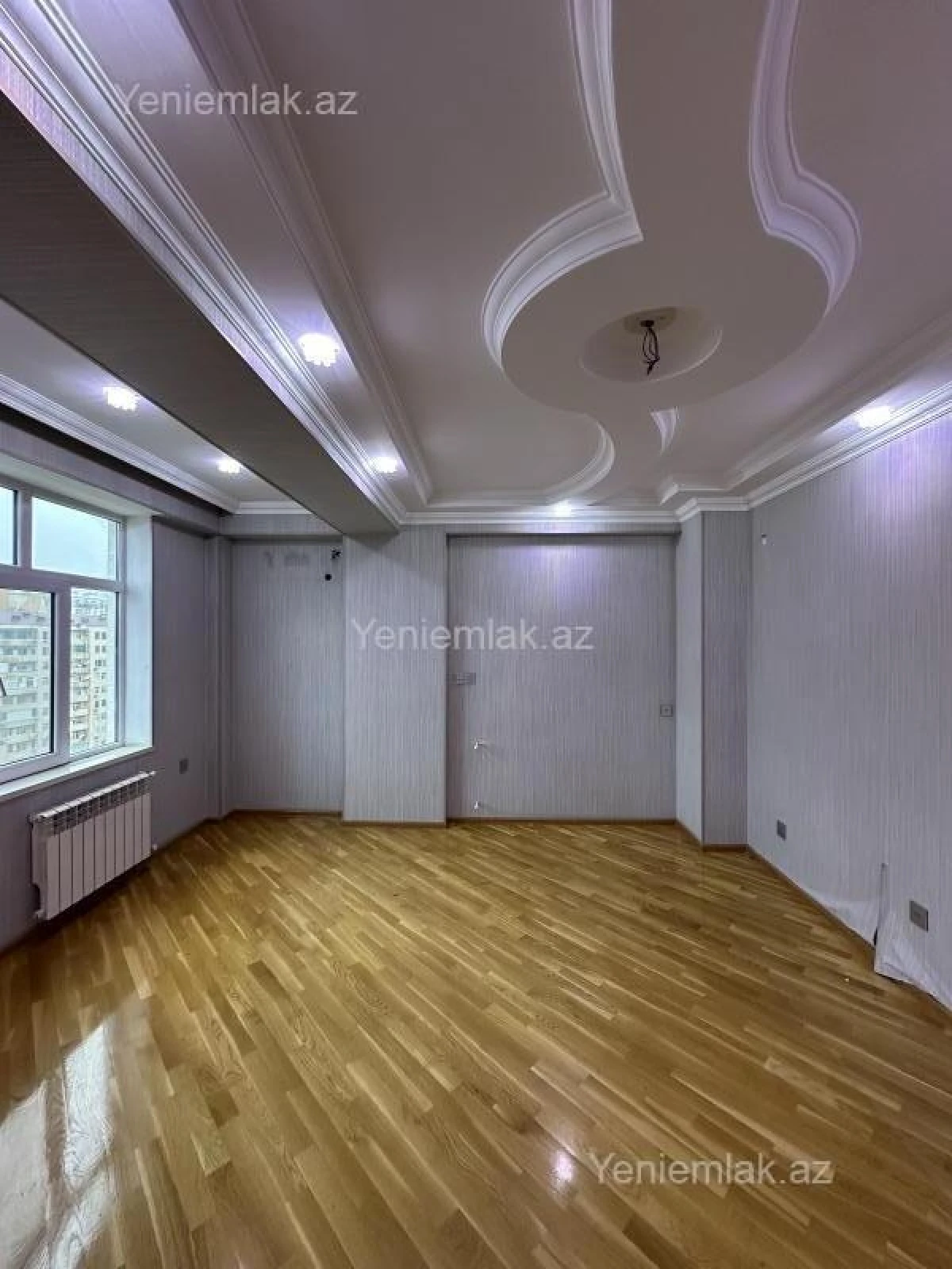 Satılır 3 otaqlı yeni tikili 110 m²