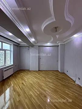 Satılır 3 otaqlı yeni tikili 110 m²