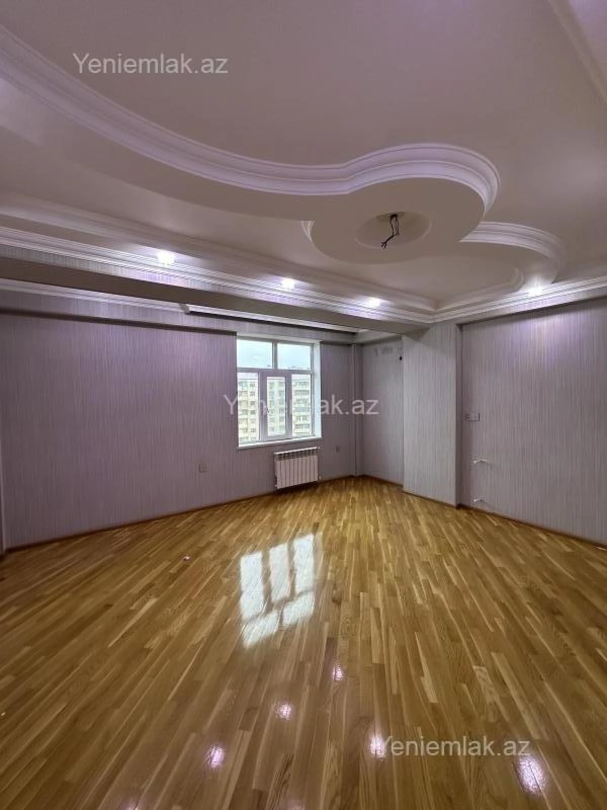 Satılır 3 otaqlı yeni tikili 110 m²
