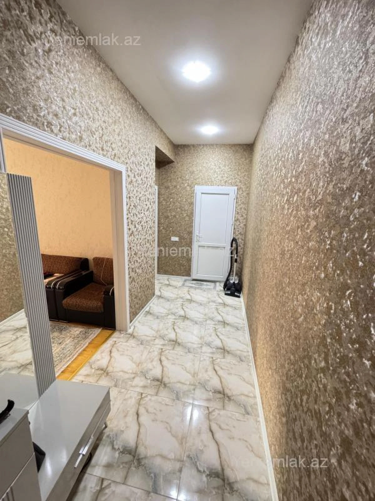 Satılır 2 otaqlı yeni tikili 56 m²