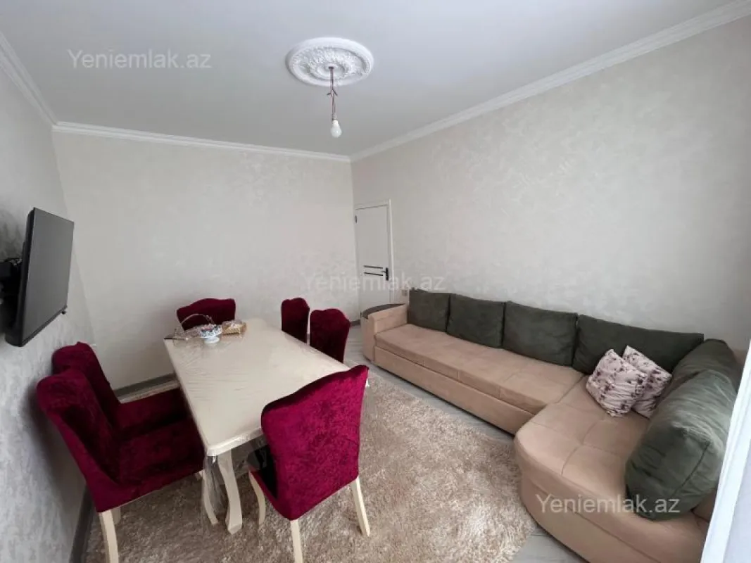 Satılır 4 otaqlı həyət evi 130 m²