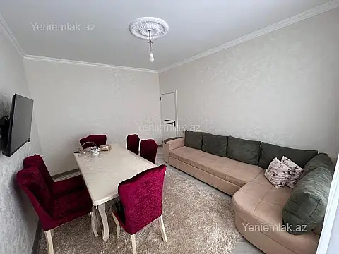 Satılır 4 otaqlı həyət evi 130 m²