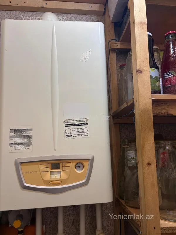 Satılır 4 otaqlı həyət evi 130 m²