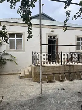 Satılır 4 otaqlı həyət evi 110 m²