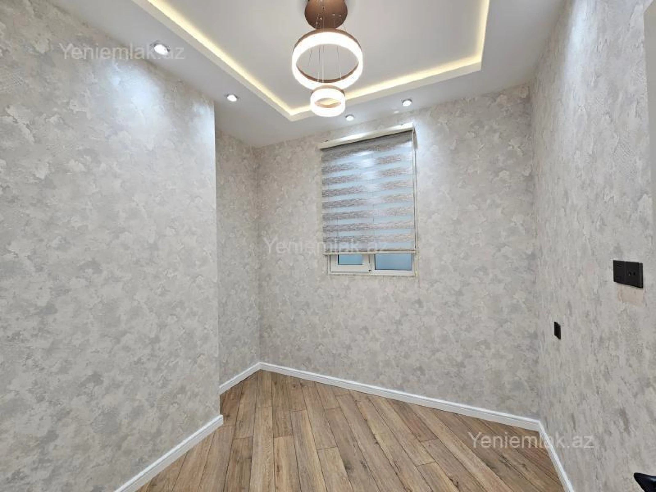 Satılır 3 otaqlı yeni tikili 79 m²