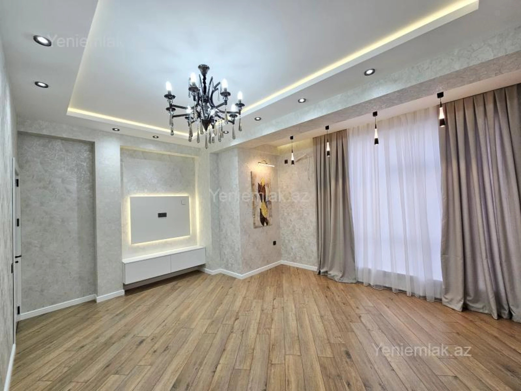 Satılır 3 otaqlı yeni tikili 79 m²