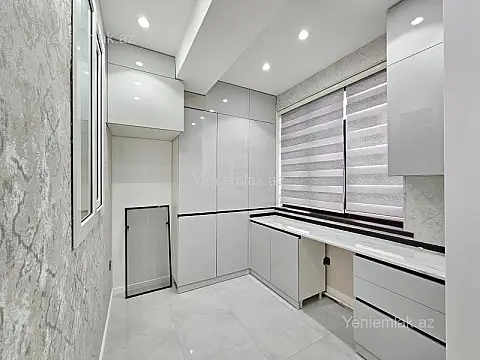 Satılır 3 otaqlı yeni tikili 79 m²