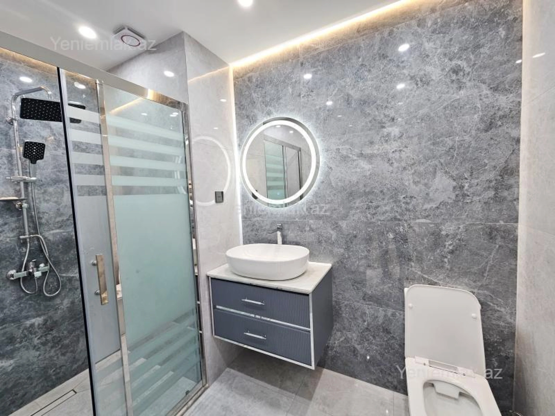 Satılır 3 otaqlı yeni tikili 79 m²