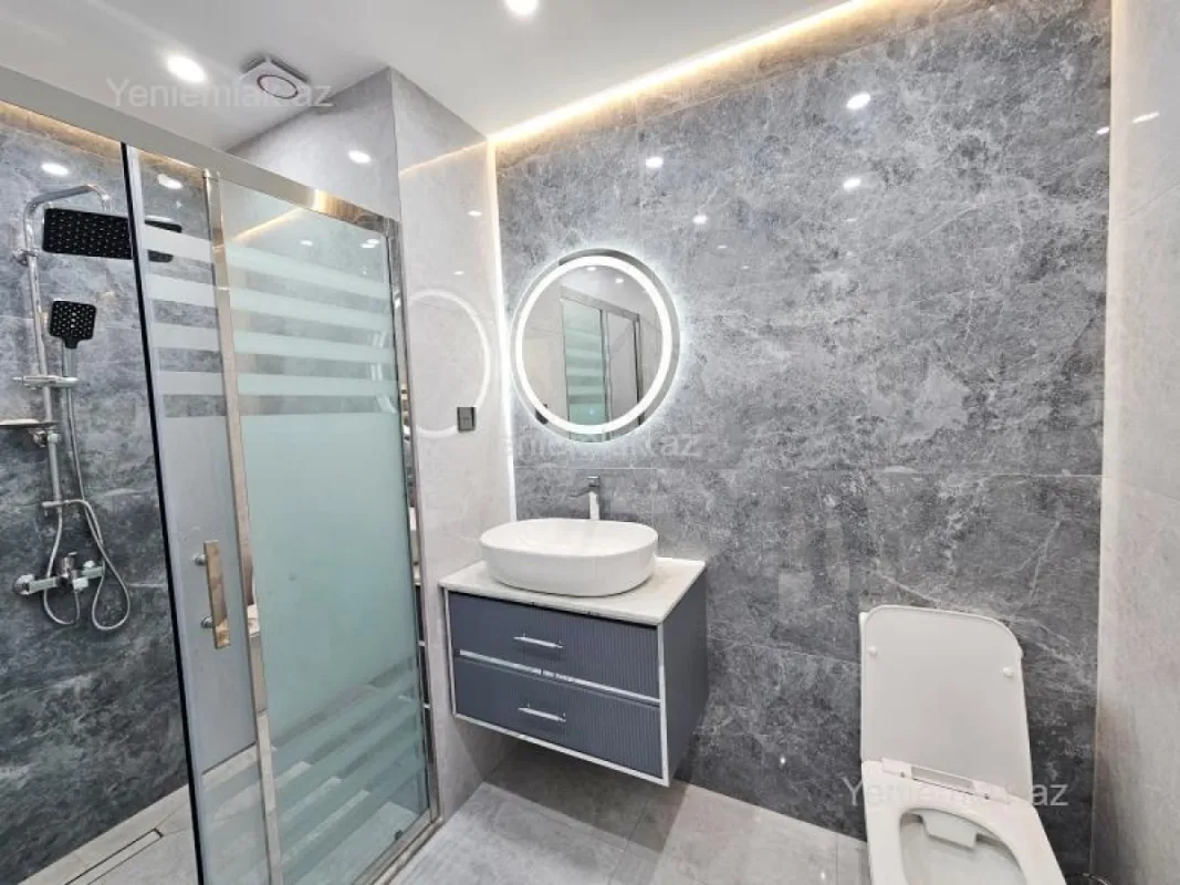 Satılır 3 otaqlı yeni tikili 79 m²