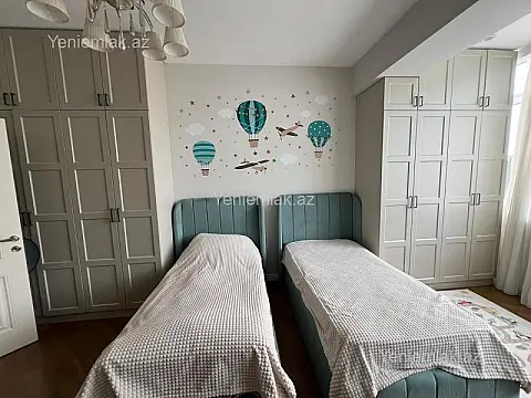 Satılır 3 otaqlı yeni tikili 141 m²