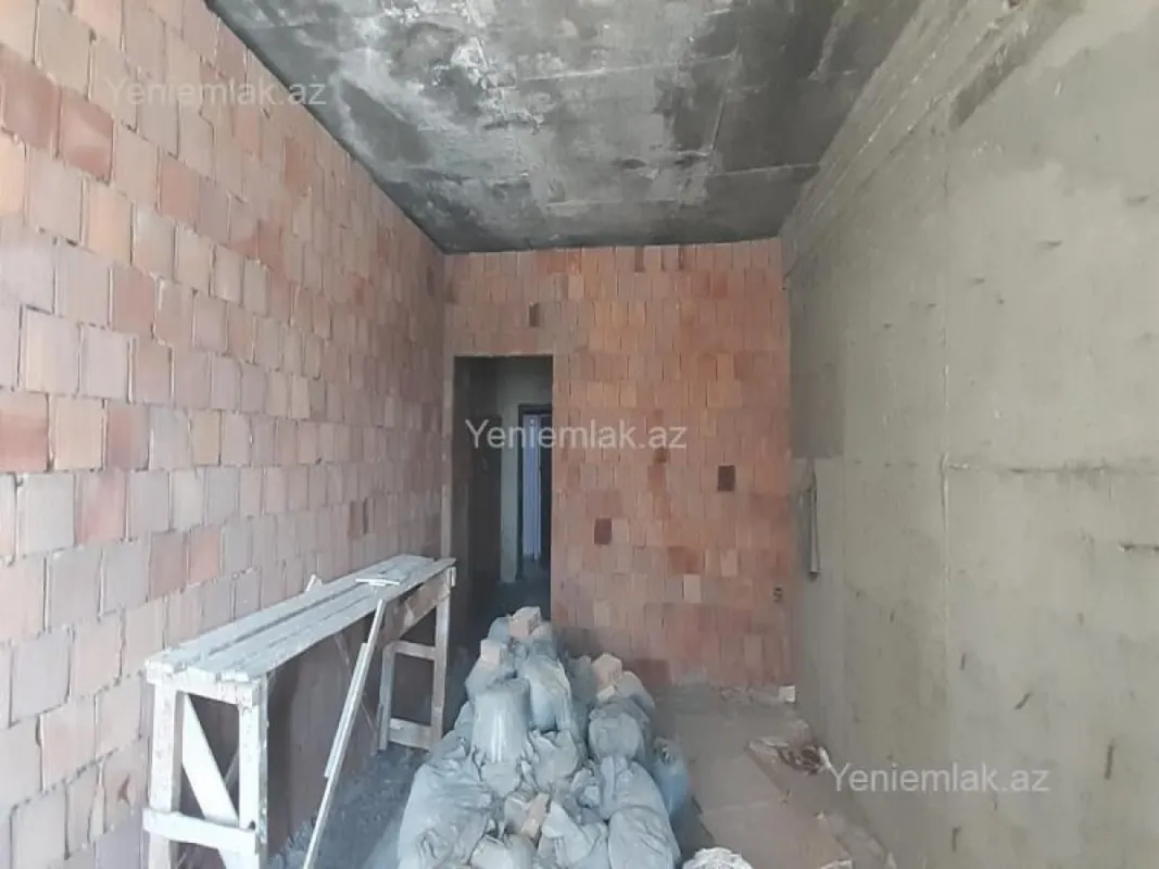 Satılır 2 otaqlı yeni tikili 91.5 m²