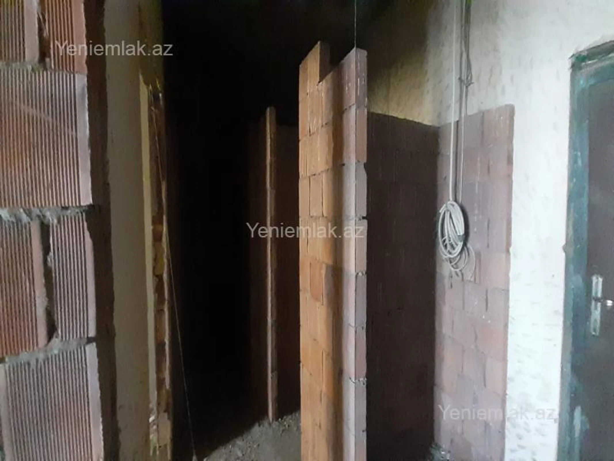 Satılır 2 otaqlı yeni tikili 91.5 m²