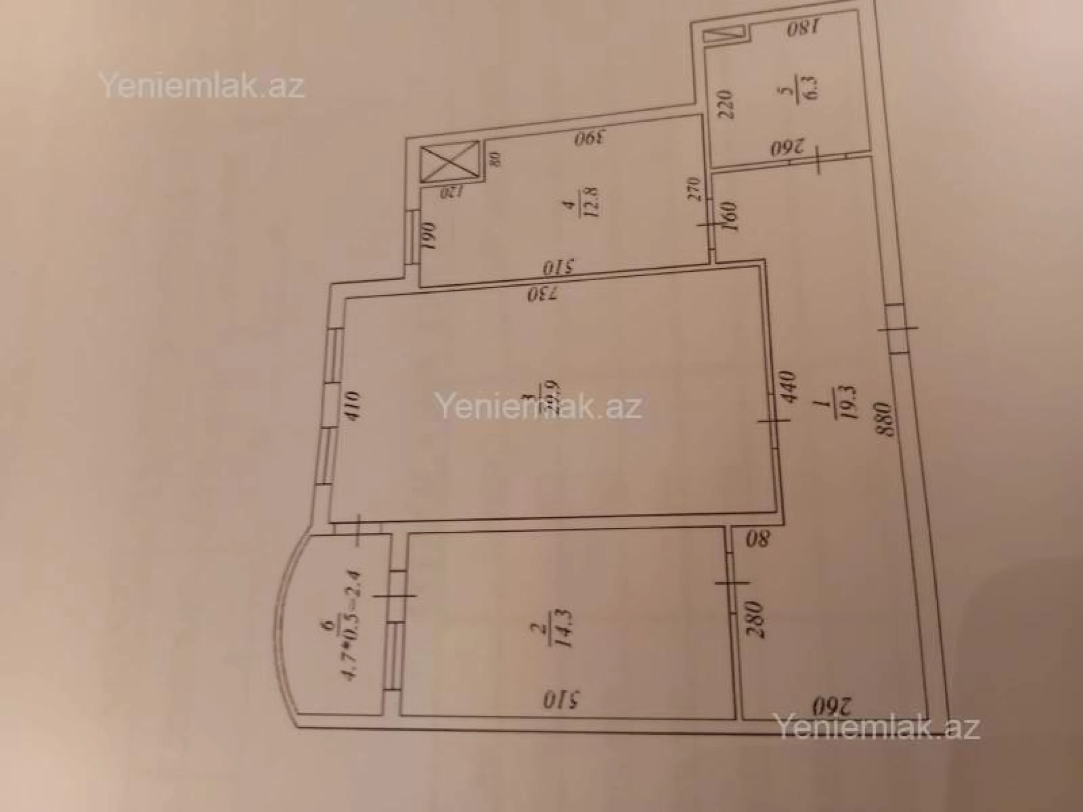 Satılır 2 otaqlı yeni tikili 91.5 m²