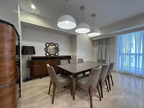 Satılır 3 otaqlı yeni tikili 175 m²