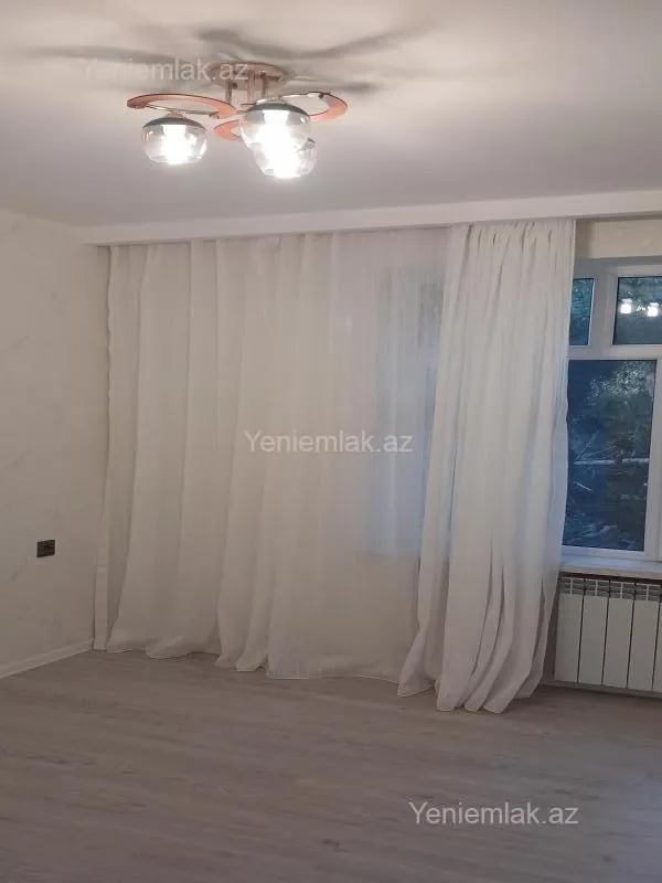Satılır 3 otaqlı köhnə tikili 65 m²