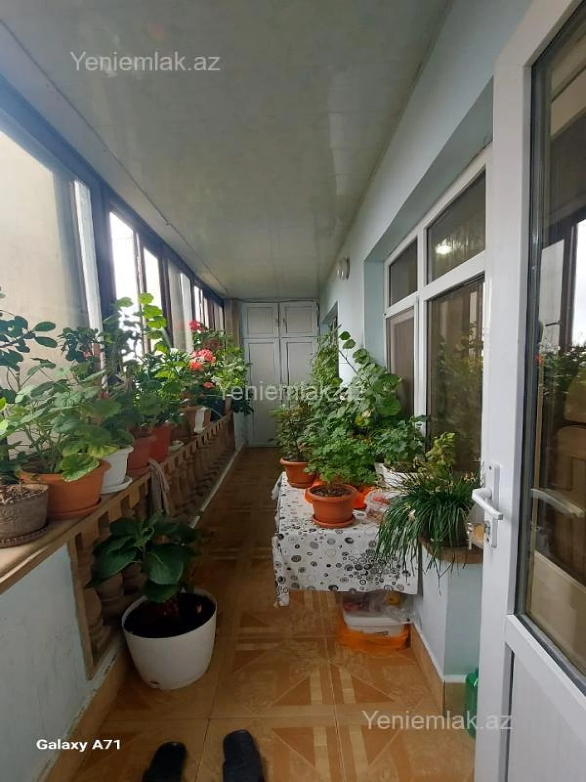 Satılır 5 otaqlı köhnə tikili 130 m²