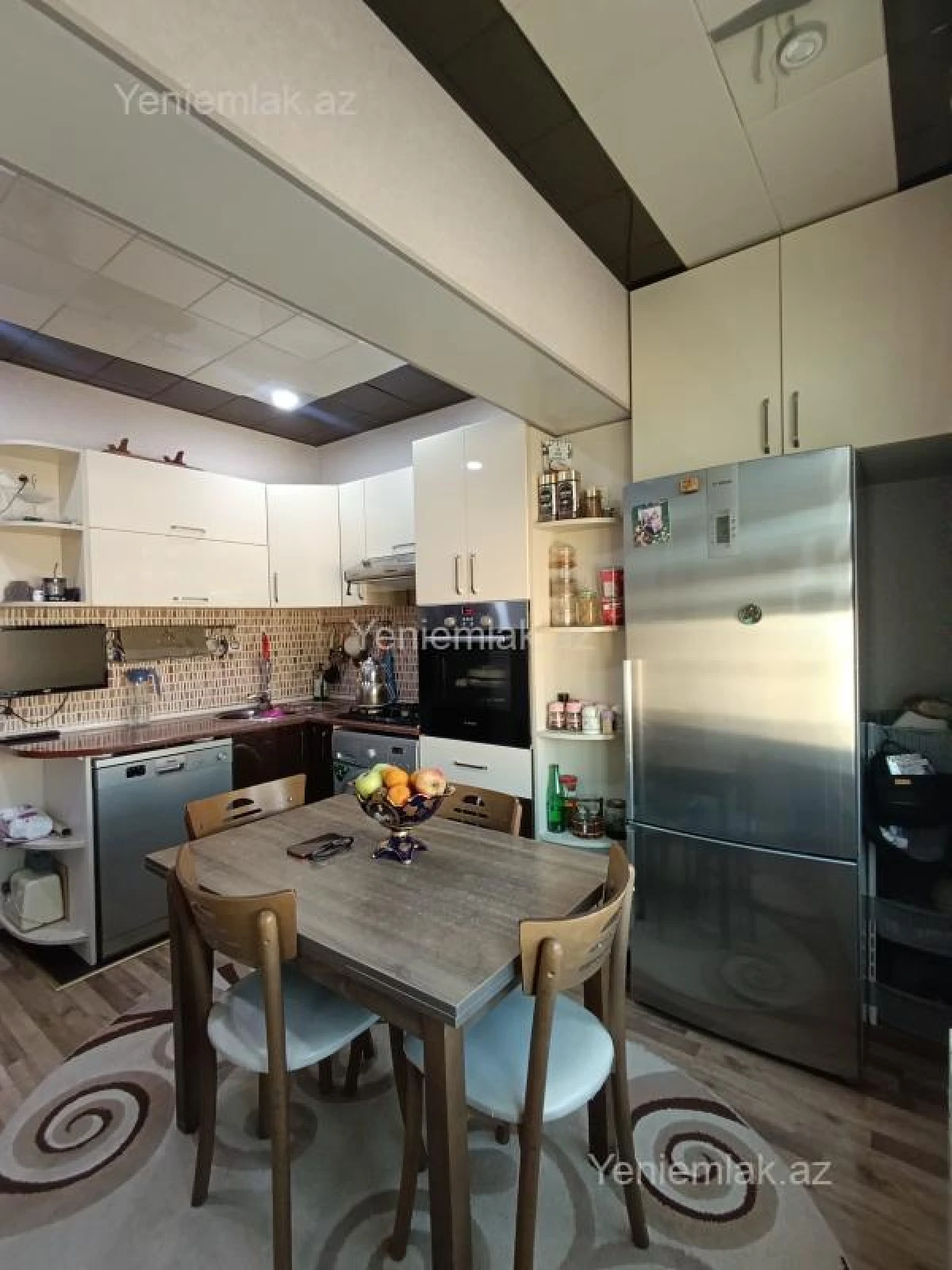 Satılır 5 otaqlı köhnə tikili 125 m²