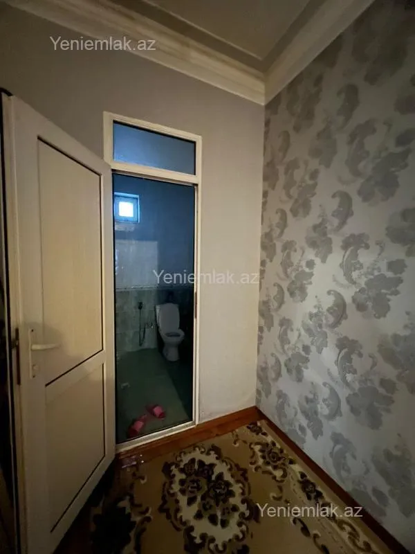 Satılır 6 otaqlı həyət evi 220 m²