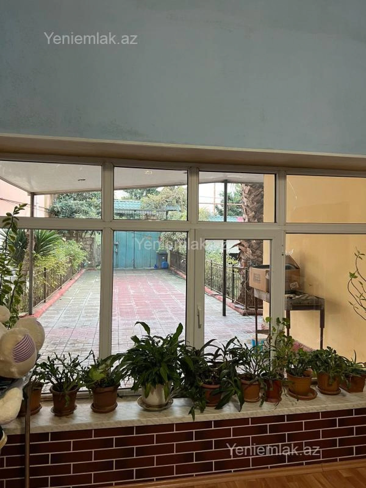 Satılır 6 otaqlı həyət evi 220 m²