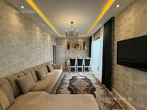 Satılır 2 otaqlı köhnə tikili 60 m²