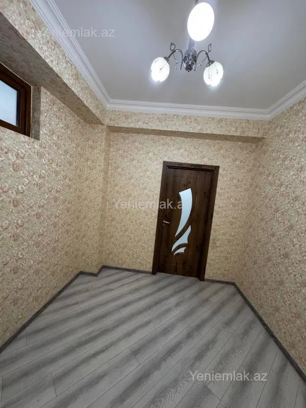 Satılır 3 otaqlı yeni tikili 72 m²