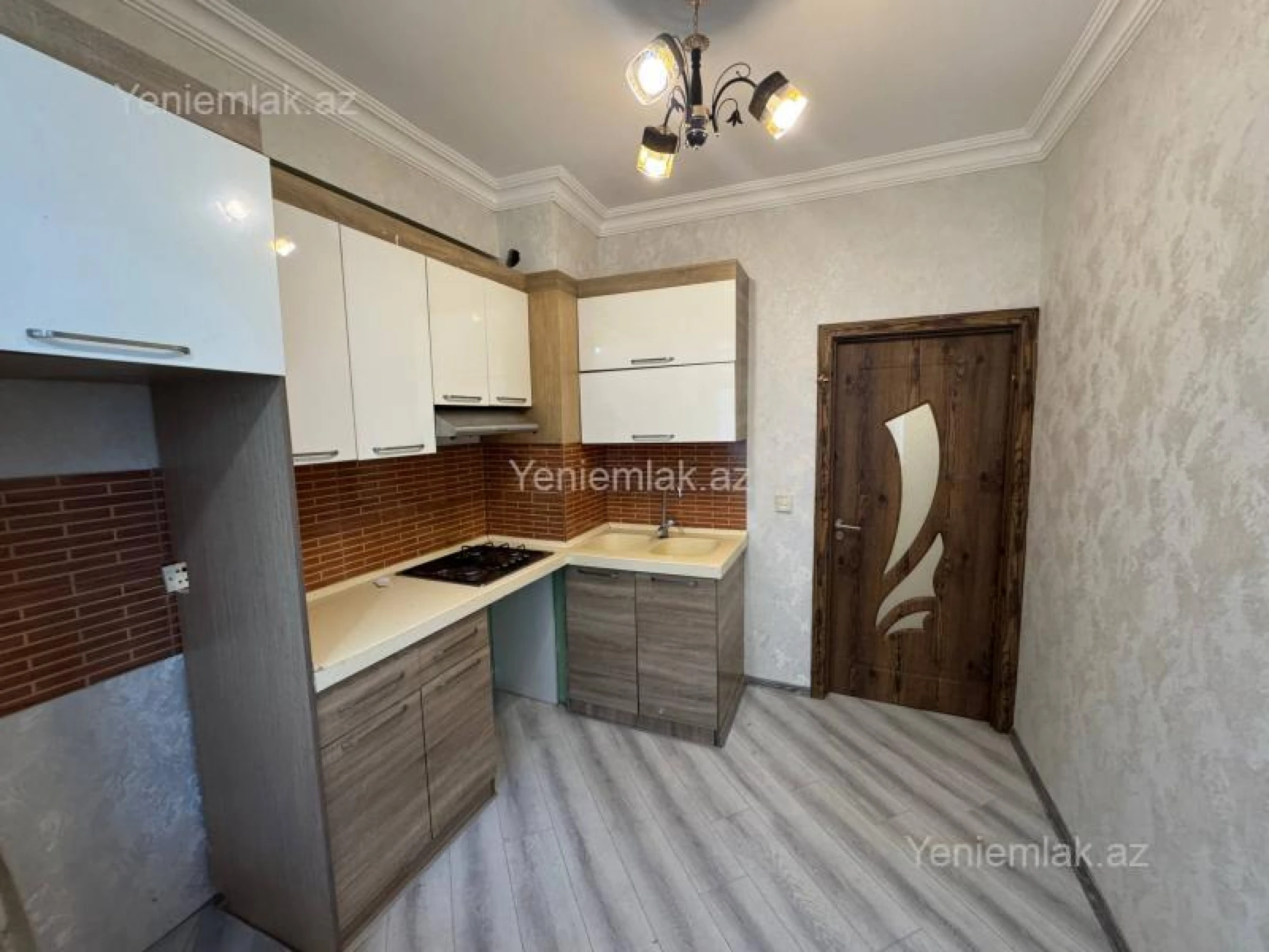 Satılır 3 otaqlı yeni tikili 72 m²