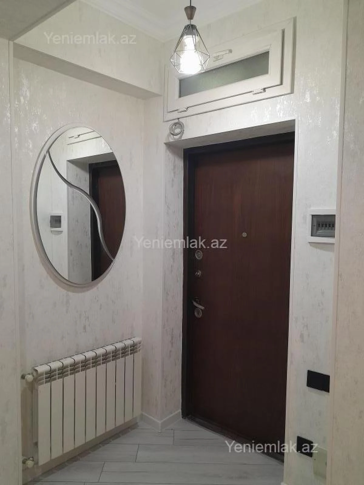 Satılır 3 otaqlı yeni tikili 74 m²