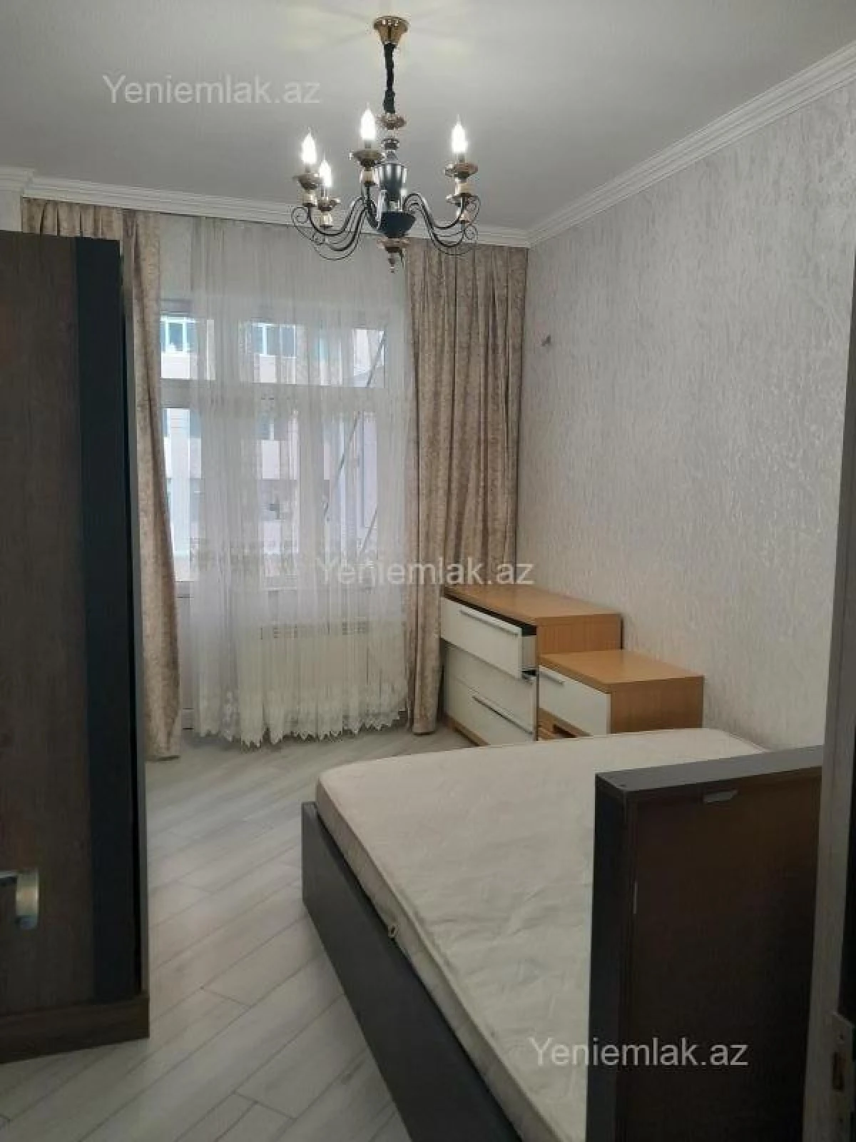 Satılır 3 otaqlı yeni tikili 74 m²