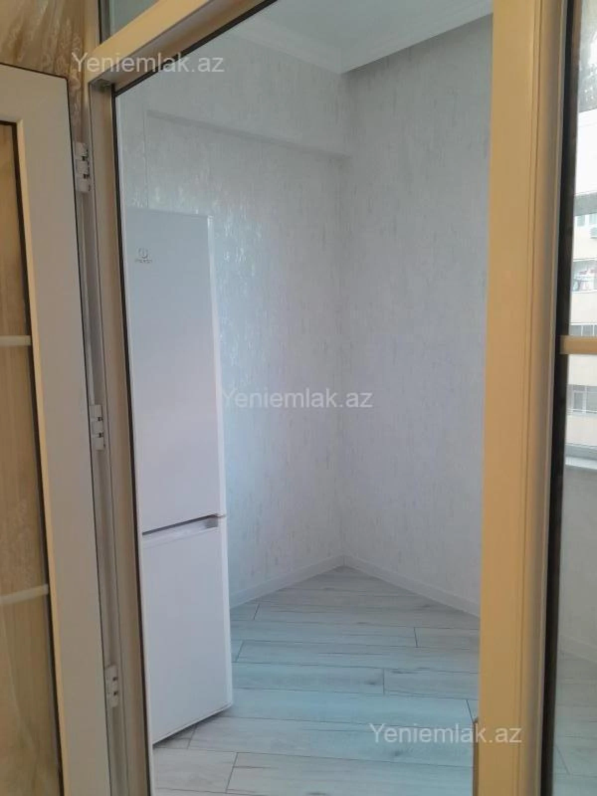 Satılır 3 otaqlı yeni tikili 74 m²