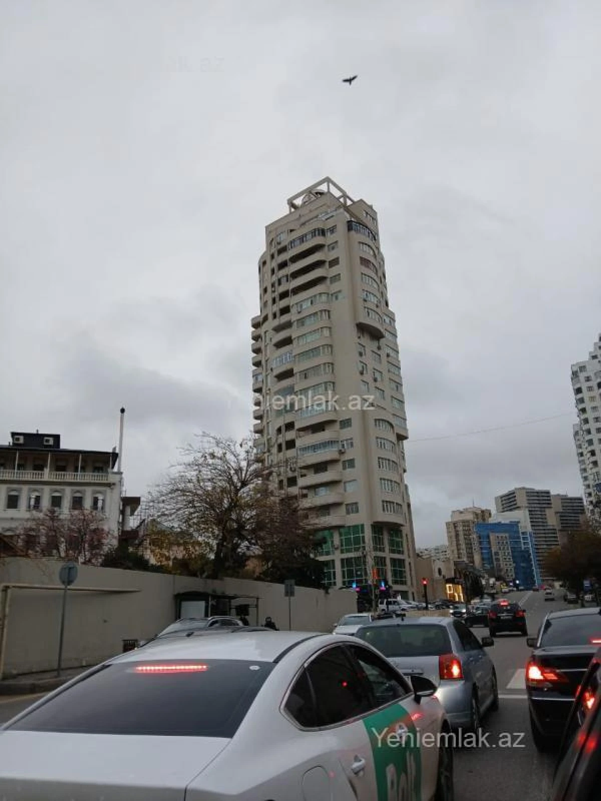 Satılır 5 otaqlı yeni tikili 285 m²