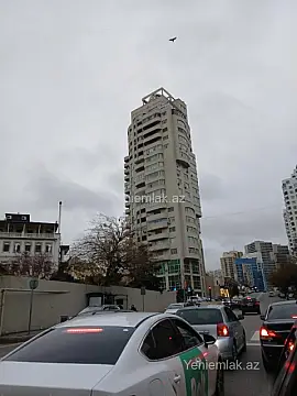 Satılır 5 otaqlı yeni tikili 285 m²