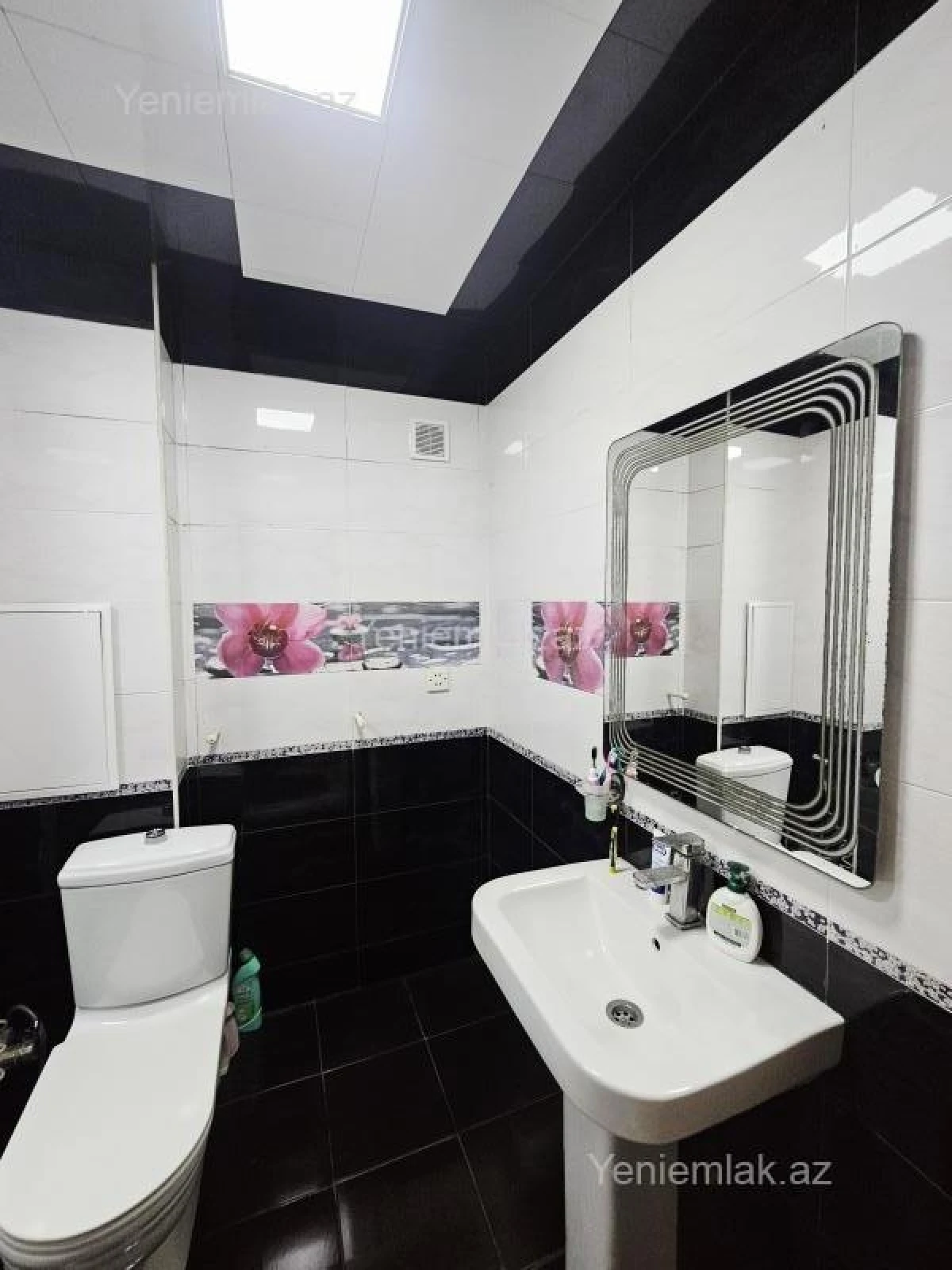 Satılır 3 otaqlı yeni tikili 85 m²