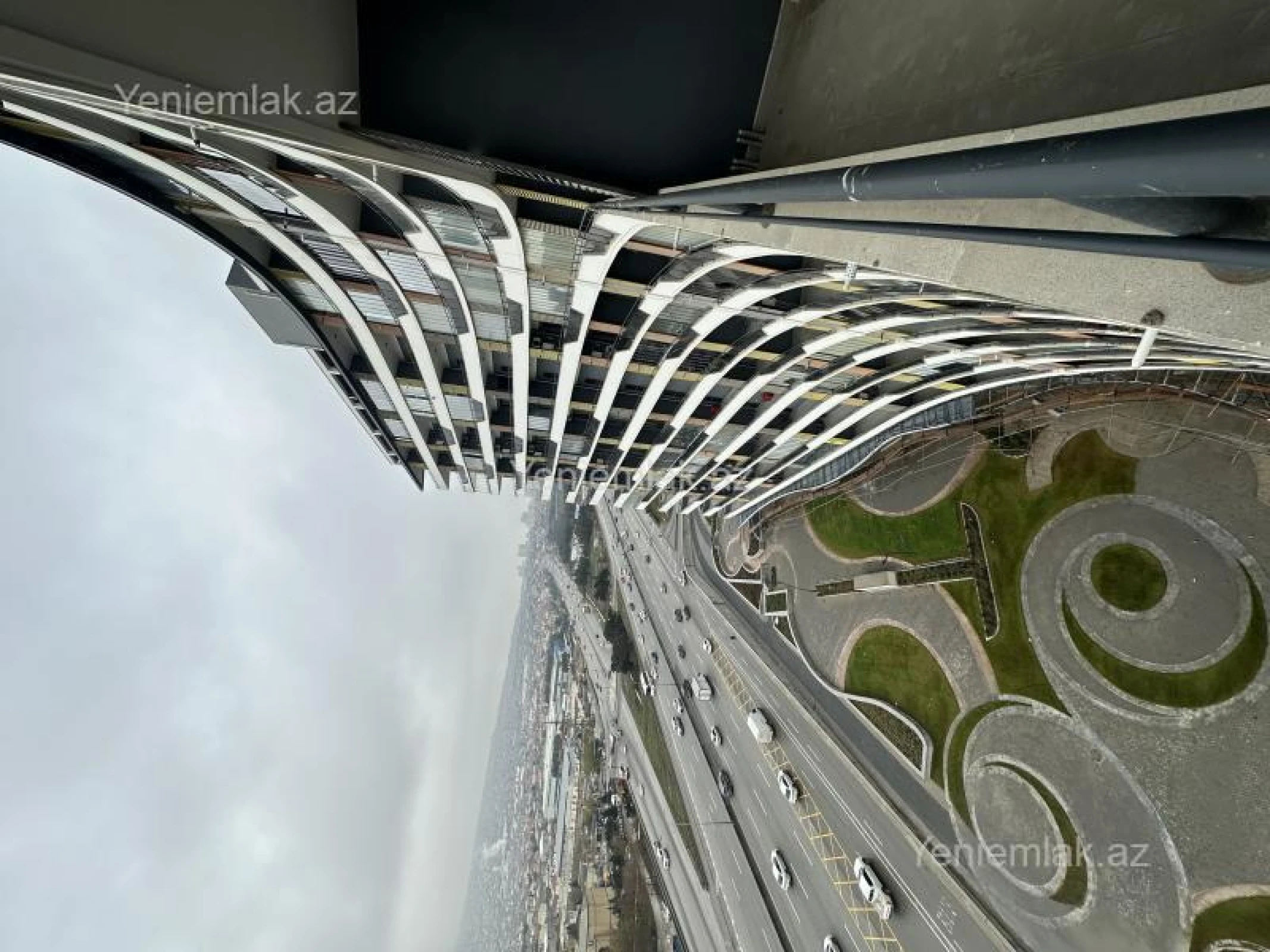 Satılır 2 otaqlı yeni tikili 73 m²