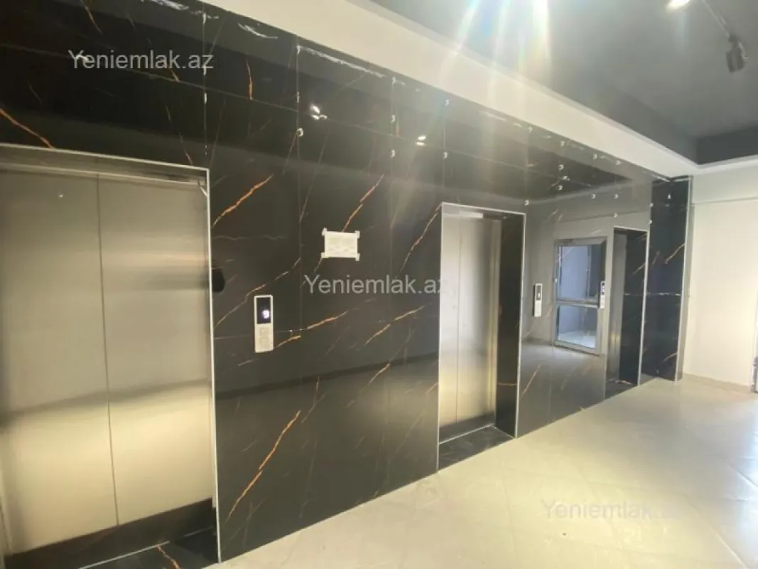 Satılır 2 otaqlı yeni tikili 73 m²