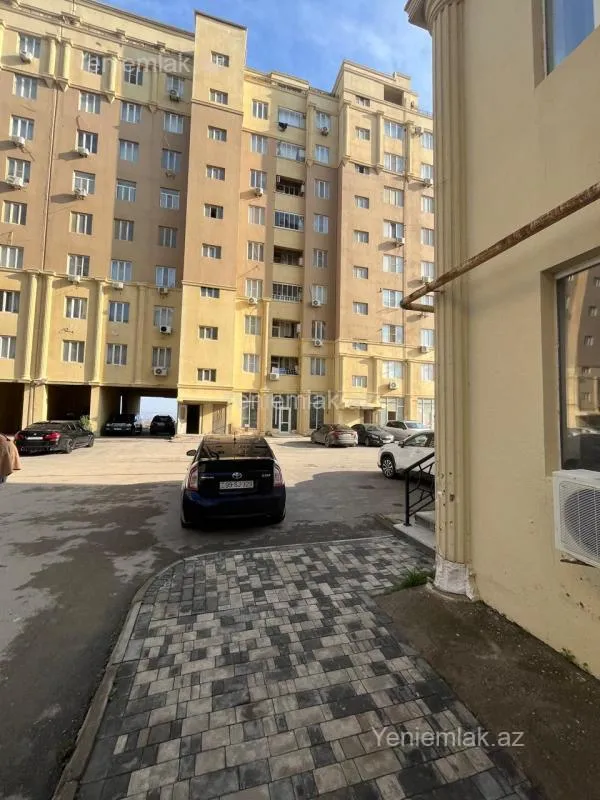 Satılır 2 otaqlı yeni tikili 66 m²