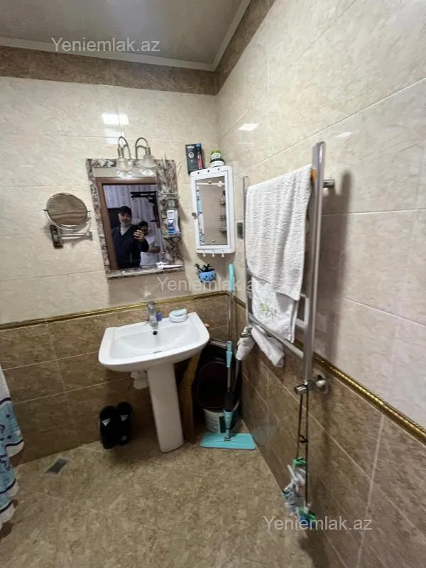 Satılır 2 otaqlı yeni tikili 66 m²