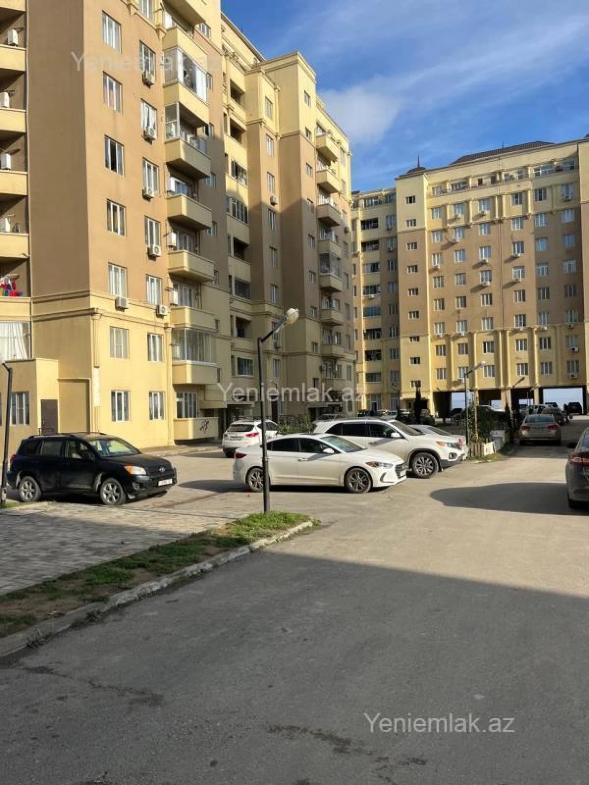 Satılır 2 otaqlı yeni tikili 66 m²