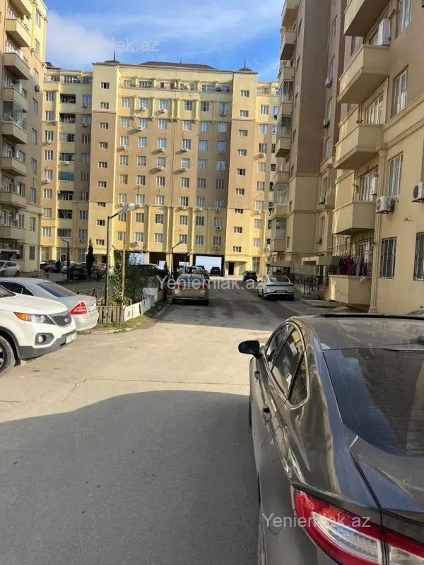 Satılır 2 otaqlı yeni tikili 66 m²