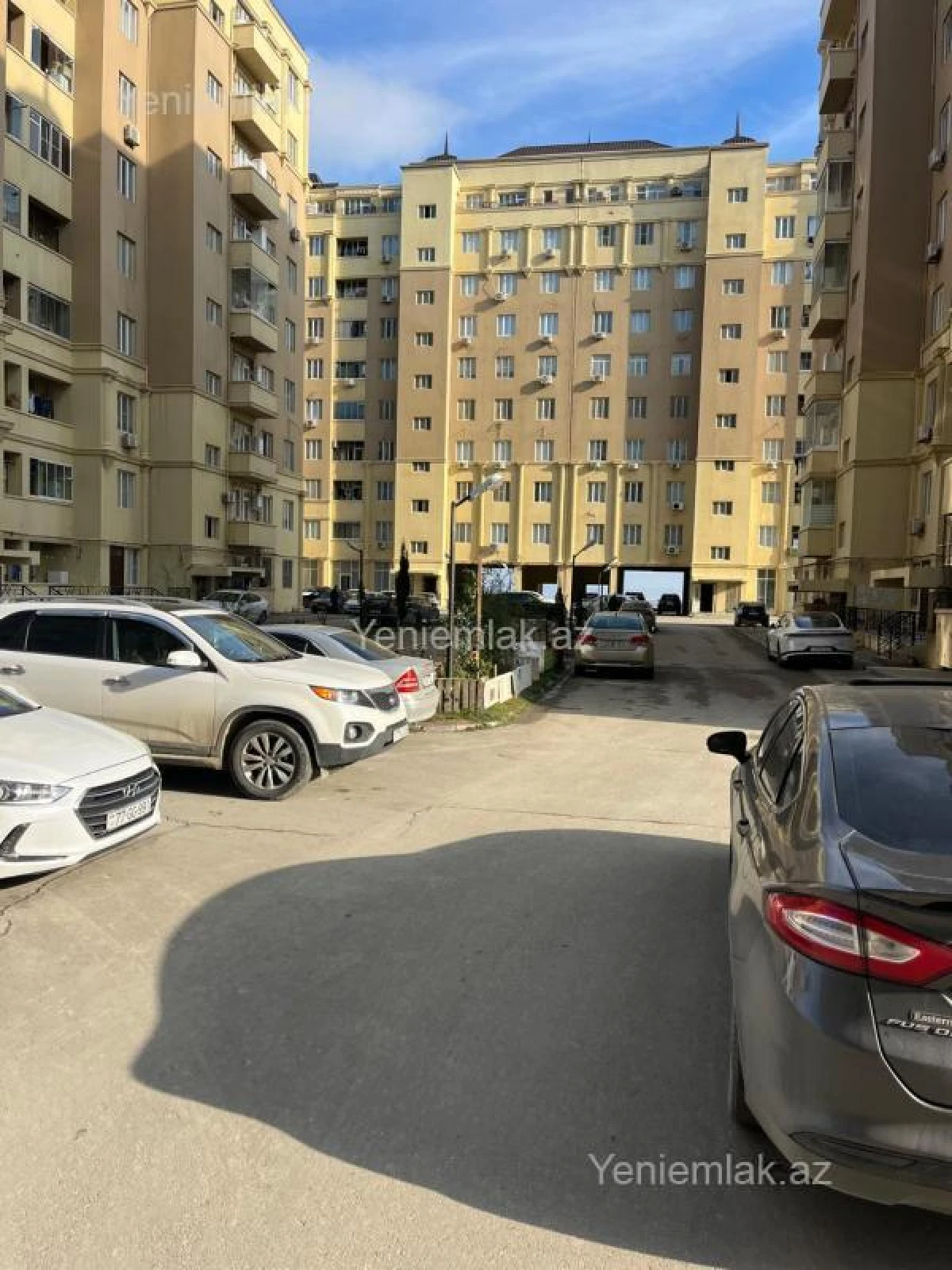 Satılır 2 otaqlı yeni tikili 66 m²