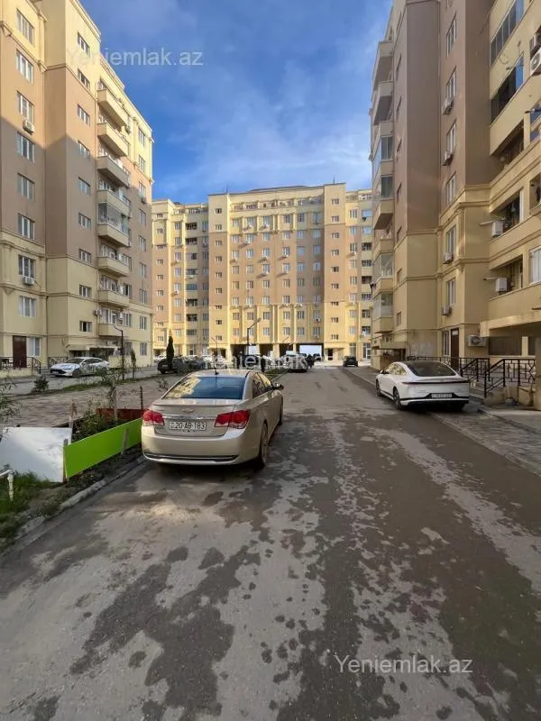 Satılır 2 otaqlı yeni tikili 66 m²
